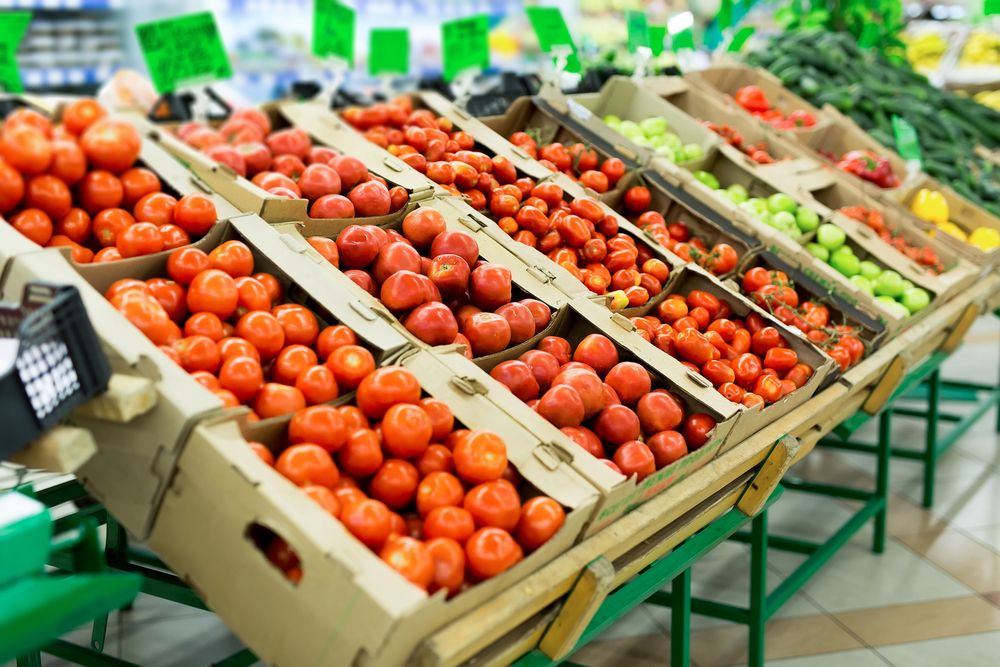 comercializamos hortalizas verduras y frutas​. Amaco